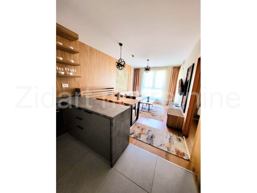 Квартира, 441 м², 171 000$ — FAKTOR